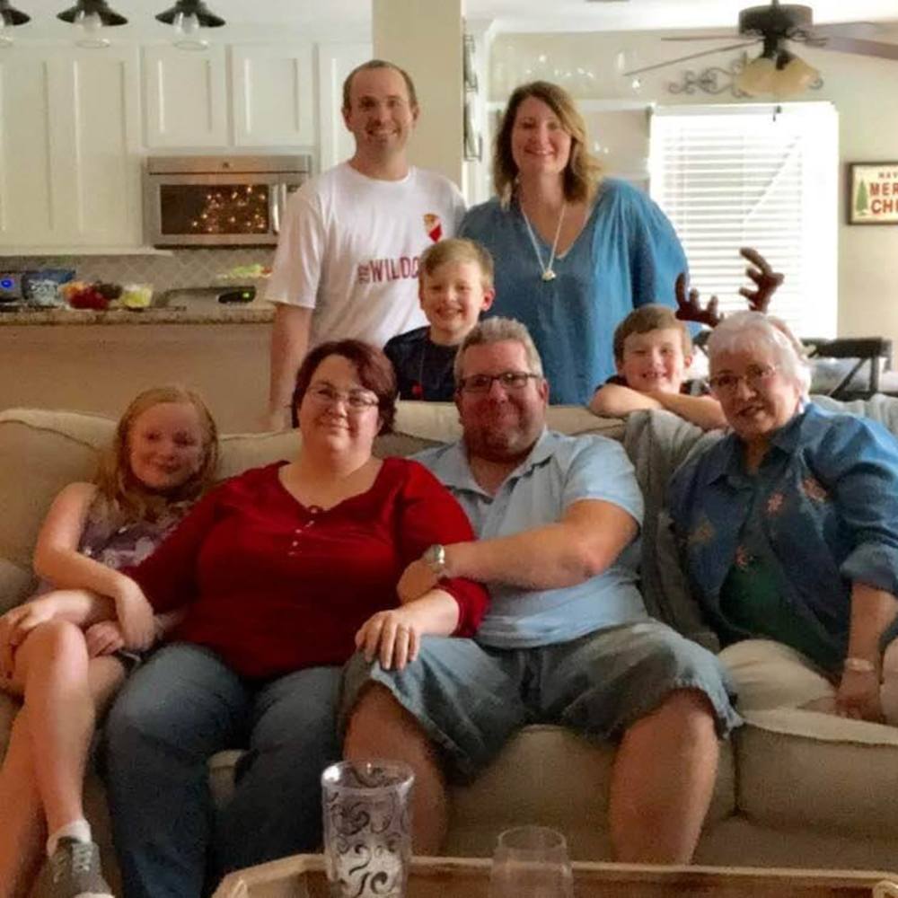 Meet your Posher, Laura